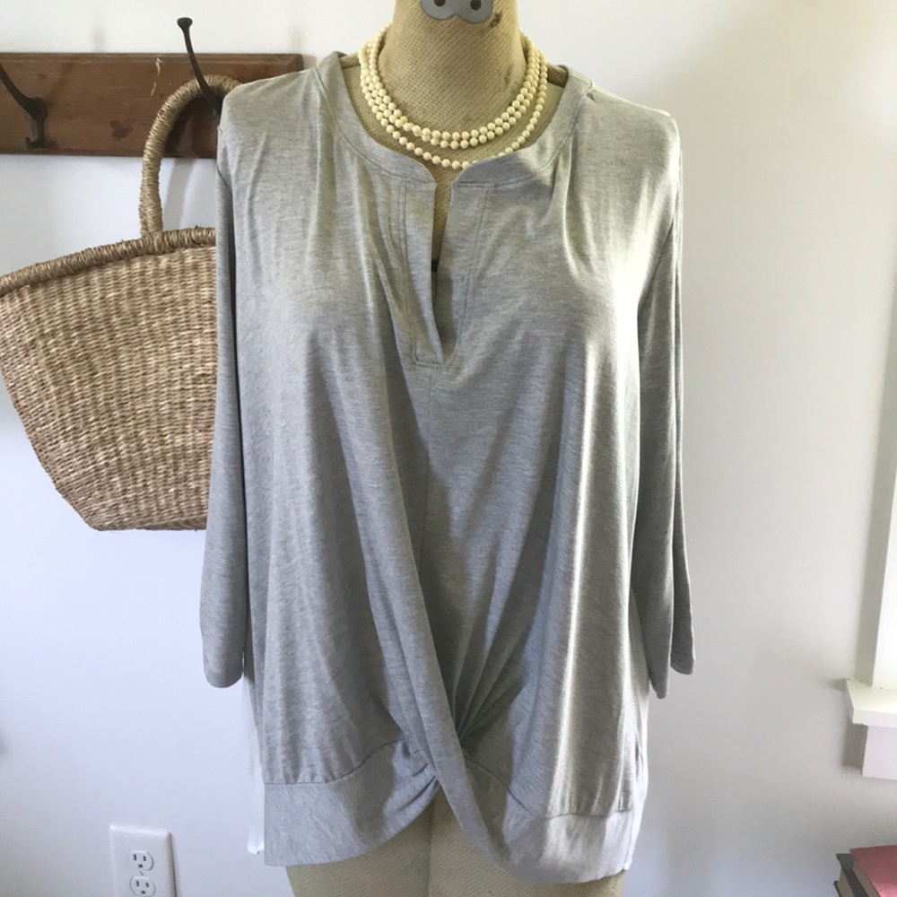 White House | Black Market top